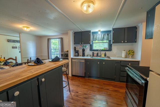 5525 Mount Shores Circle, Gainesville, GA 30506