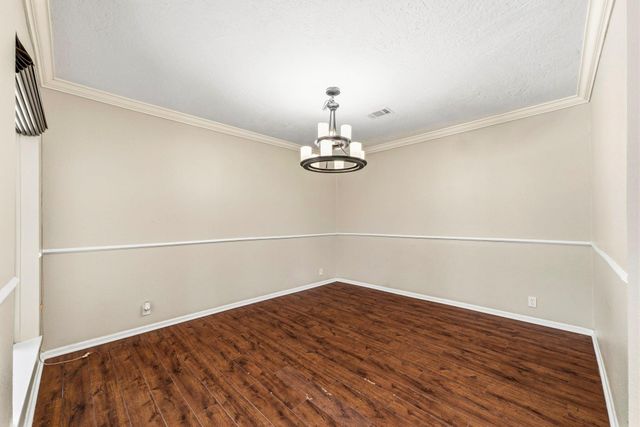 4330 Shady Springs Drive, Seabrook, TX 77586