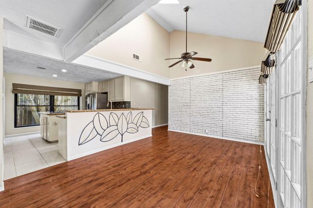 4330 Shady Springs Drive, Seabrook, TX 77586