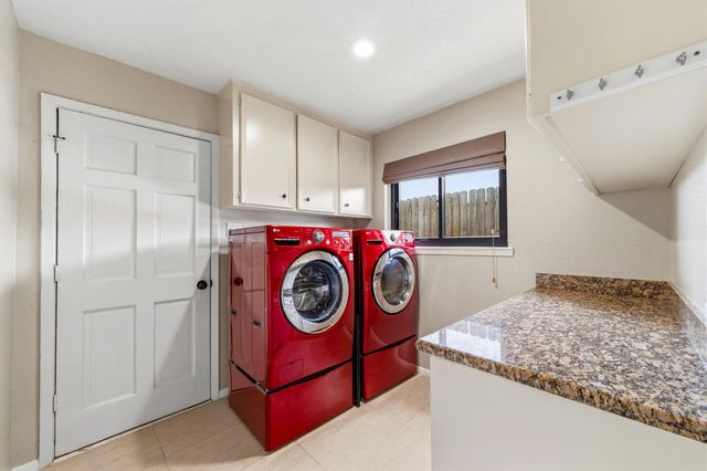 4330 Shady Springs Drive, Seabrook, TX 77586