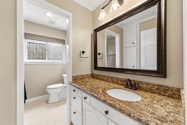 4330 Shady Springs Drive, Seabrook, TX 77586