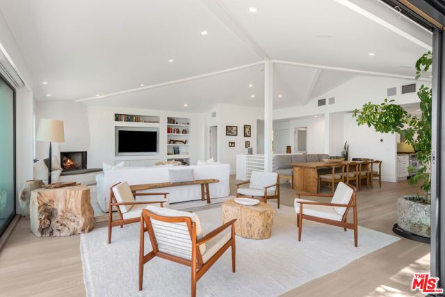 7089 Birdview Avenue, Malibu, CA 90265