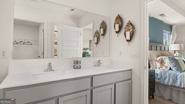 5 Woodbrook Trail, Newnan, GA 30265