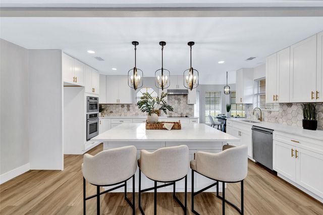 1306 British Boulevard, Grand Prairie, TX 75050