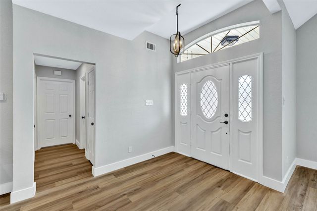 1306 British Boulevard, Grand Prairie, TX 75050