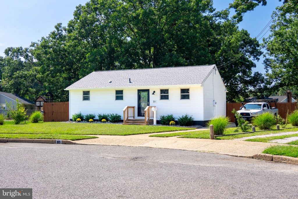 50 VALLEY CT, PINE HILL, NJ 08021 — exterior