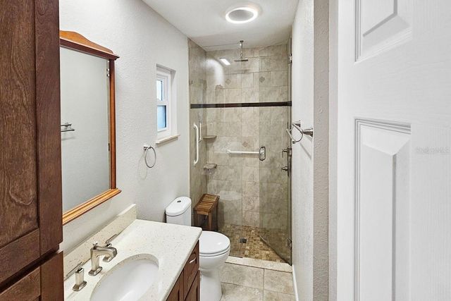 2490 HUFFTON CIRCLE, Sarasota, FL 34235