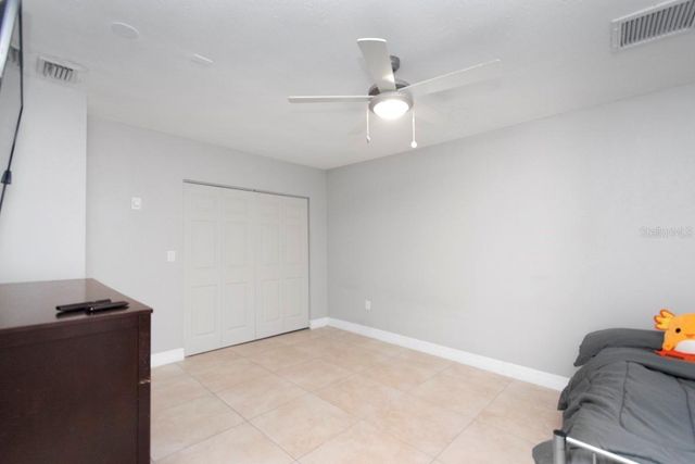 2490 HUFFTON CIRCLE, Sarasota, FL 34235