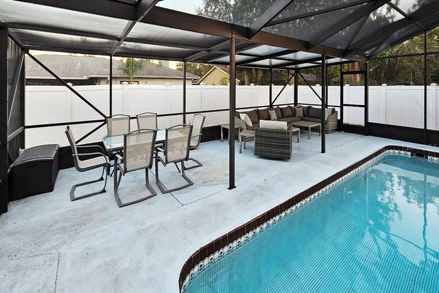 2490 HUFFTON CIRCLE, Sarasota, FL 34235