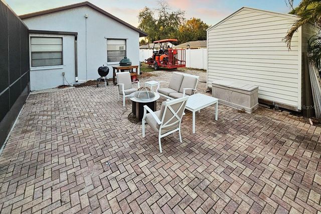 2490 HUFFTON CIRCLE, Sarasota, FL 34235