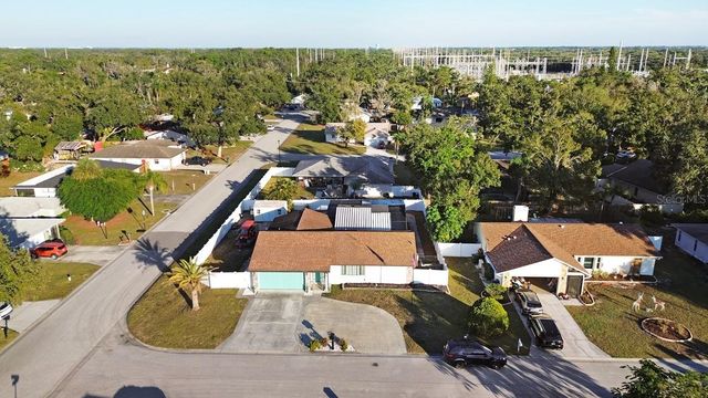2490 HUFFTON CIRCLE, Sarasota, FL 34235