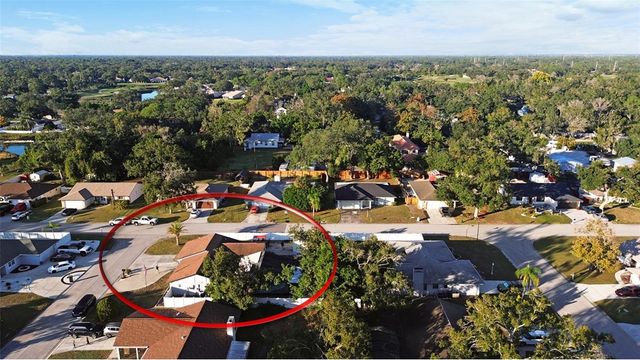 2490 HUFFTON CIRCLE, Sarasota, FL 34235