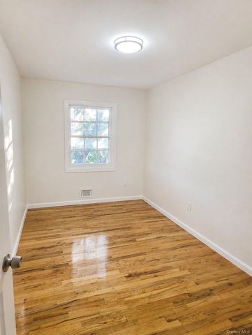 221-09 59th Avenue 1st, Bayside, NY 11364