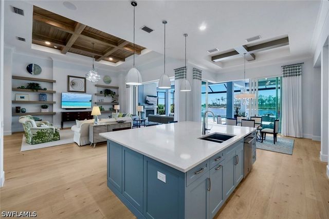 8859 Nevis WAY, Naples, FL 34112