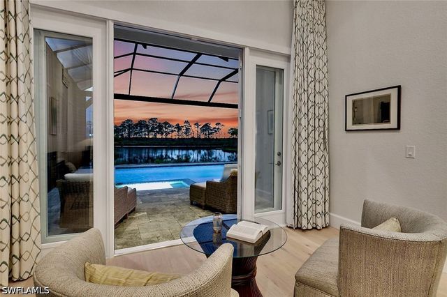 8859 Nevis WAY, Naples, FL 34112