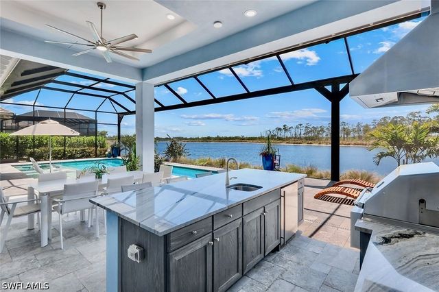 8859 Nevis WAY, Naples, FL 34112