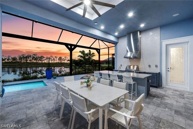 8859 Nevis WAY, Naples, FL 34112