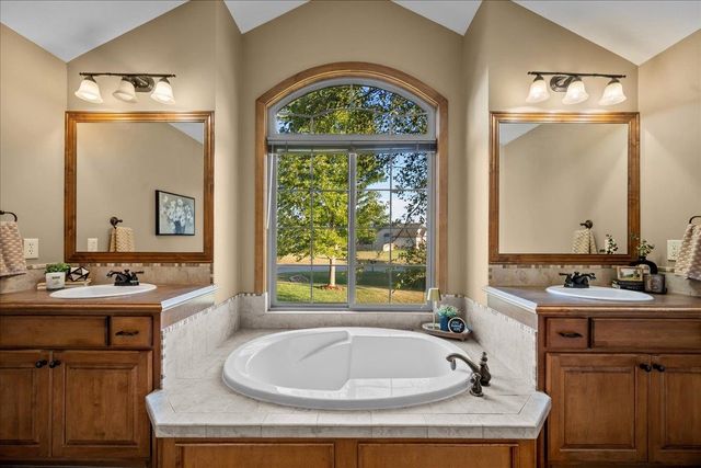 3621 Summerchase, Rose Hill, KS 67133