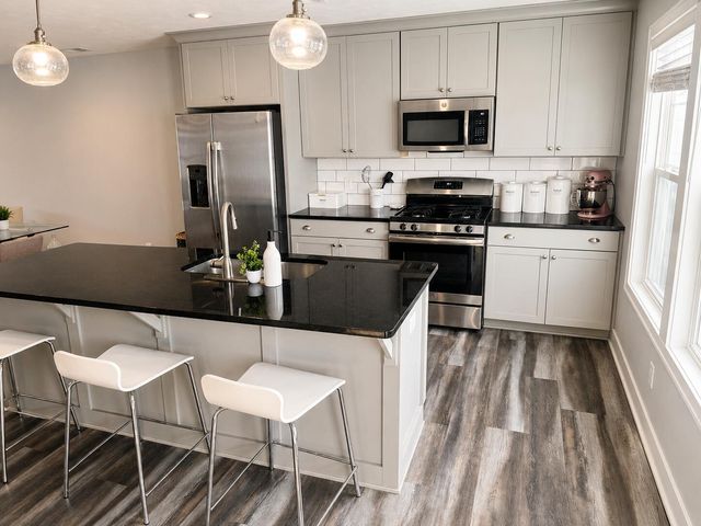 6919 Myers Lake Avenue NE 9, Rockford, MI 49341