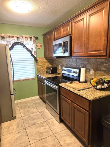 7120 Field View Lane, Dallas, TX 75249