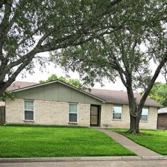 7120 Field View Lane, Dallas, TX 75249