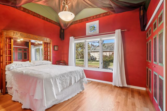 828 Royal Dublin Lane, Dyer, IN 46311