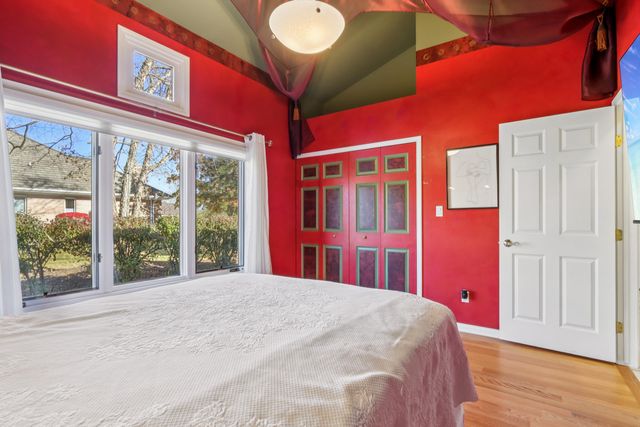 828 Royal Dublin Lane, Dyer, IN 46311