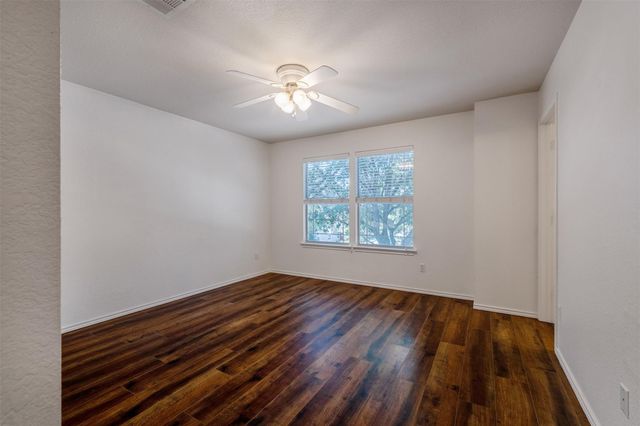 2208 Melissa Oaks LN, Austin, TX 78744