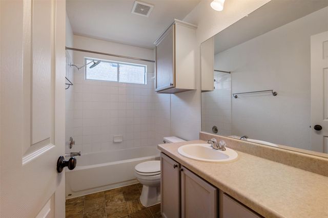 2208 Melissa Oaks LN, Austin, TX 78744