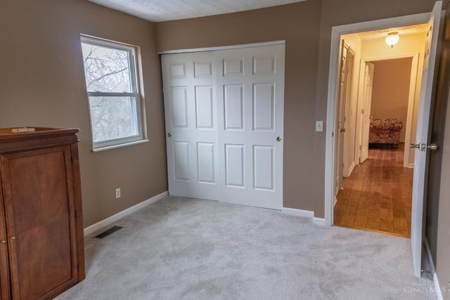 5591 Williamsburg Way, Fairfield, OH 45014