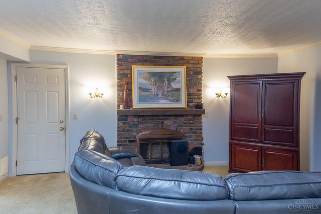 5591 Williamsburg Way, Fairfield, OH 45014