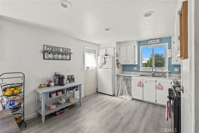 3300 15th Street W 314, Rosamond, CA 93560