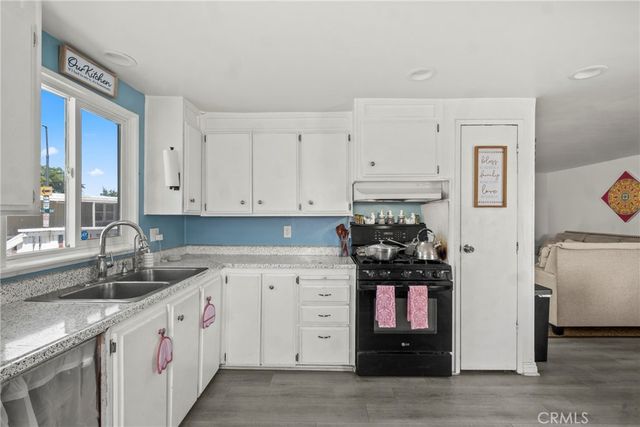 3300 15th Street W 314, Rosamond, CA 93560