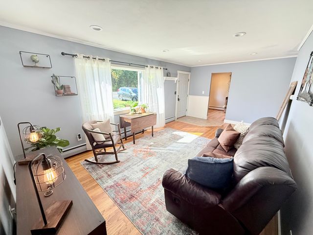 774 Bear Swamp Road, Peru, NY 12972