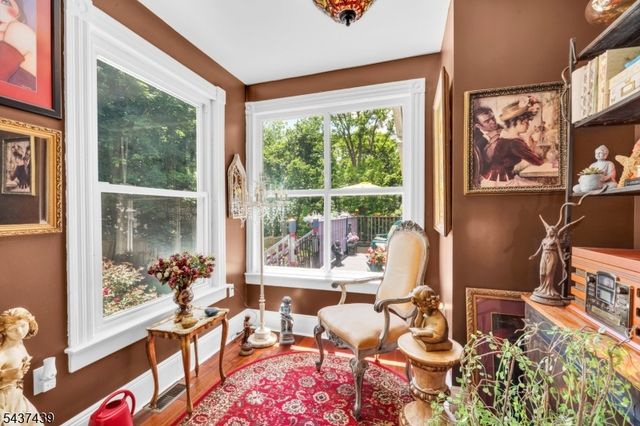 16 Sycamore St, Sussex Boro, NJ 07461