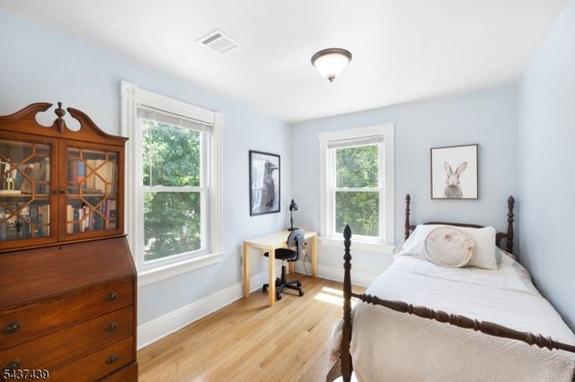 16 Sycamore St, Sussex Boro, NJ 07461