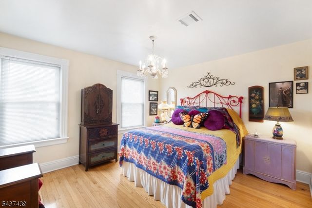 16 Sycamore St, Sussex Boro, NJ 07461