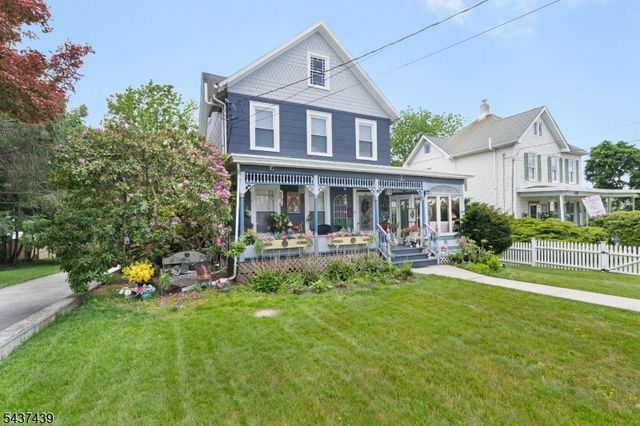 16 Sycamore St, Sussex Boro, NJ 07461