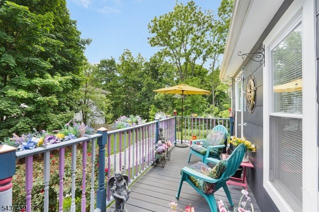 16 Sycamore St, Sussex Boro, NJ 07461