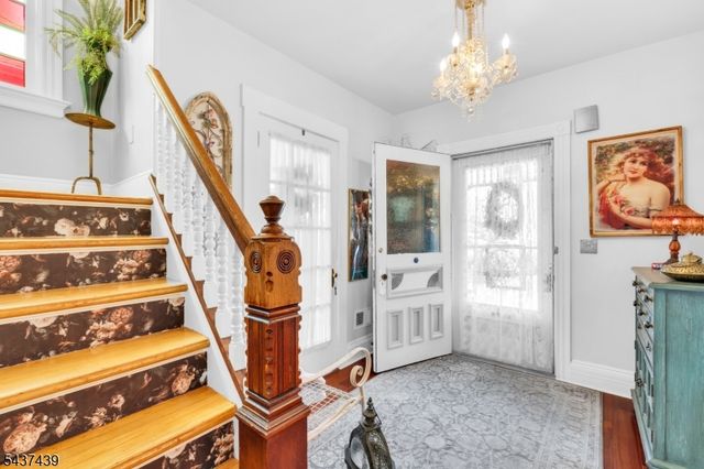 16 Sycamore St, Sussex Boro, NJ 07461