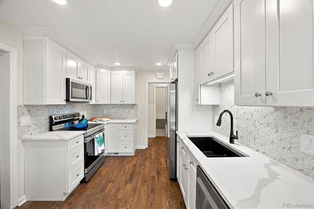 746 Ivanhoe Street, Denver, CO 80220