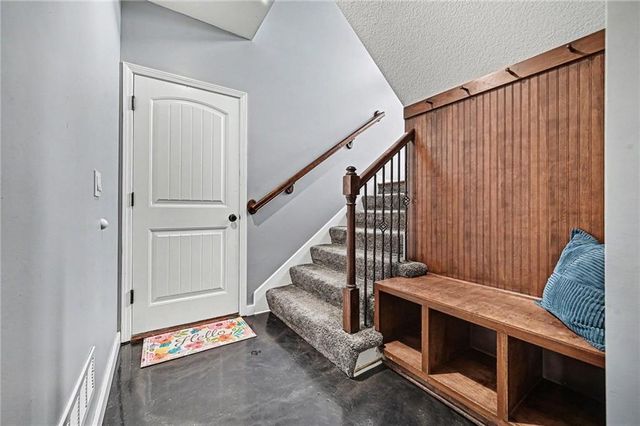 7404 NE 109th Street, Kansas City, MO 64157