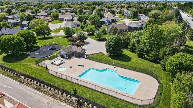 7404 NE 109th Street, Kansas City, MO 64157