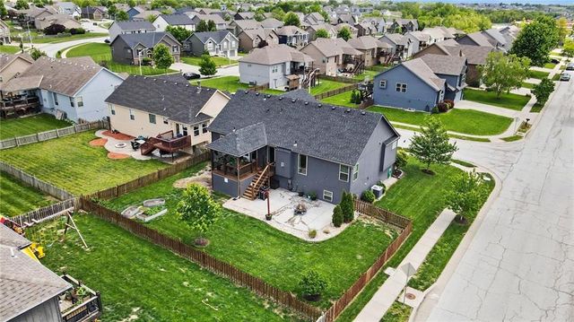 7404 NE 109th Street, Kansas City, MO 64157