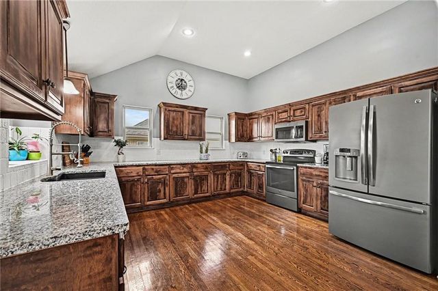 7404 NE 109th Street, Kansas City, MO 64157