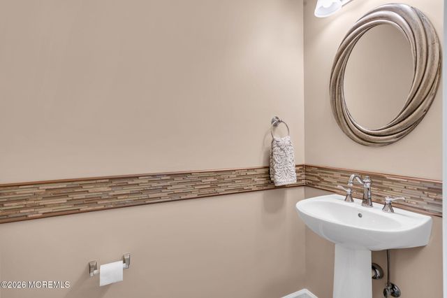 79 Orchard Street, Freehold, NJ 07728