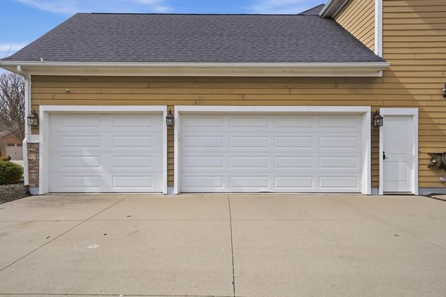 690 Rosecrest Drive 690 Rosecrest Drive, Troy, OH 45373