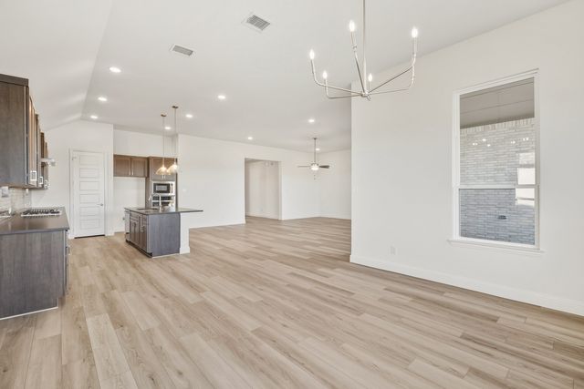 189 Mountain Laurel Drive, Waxahachie, TX 75165