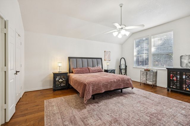 106 Hummingbird Lane, Ovilla, TX 75154