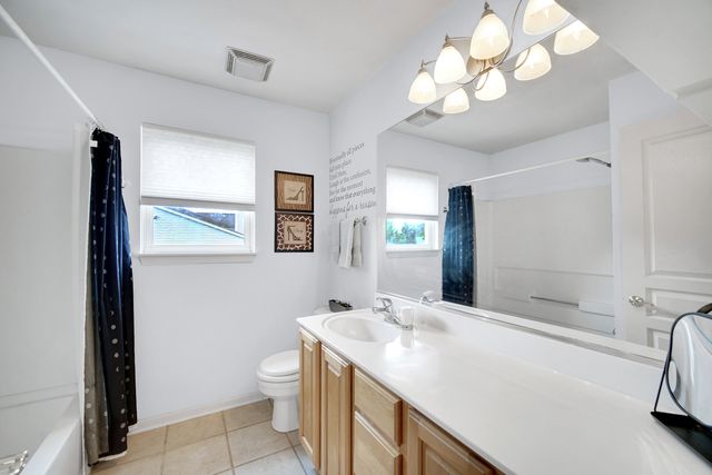 480 Brookside Avenue, Algonquin, IL 60102